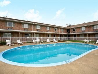 Ramada By Wyndham Sioux Stadt Exterior foto